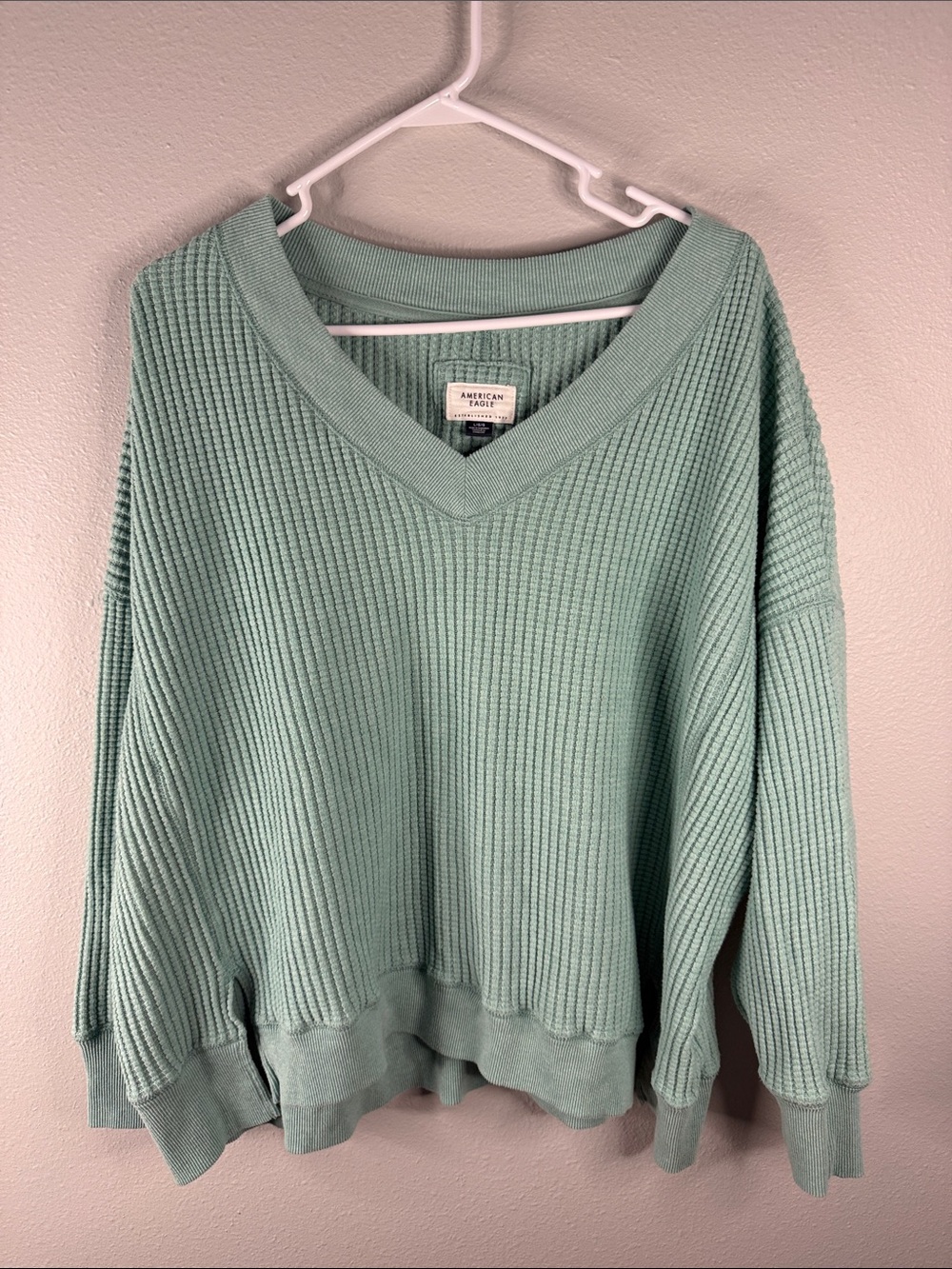 American Eagle Big Hug Oversized Waffle Knit V-Neck – Size Large – Mint Green
